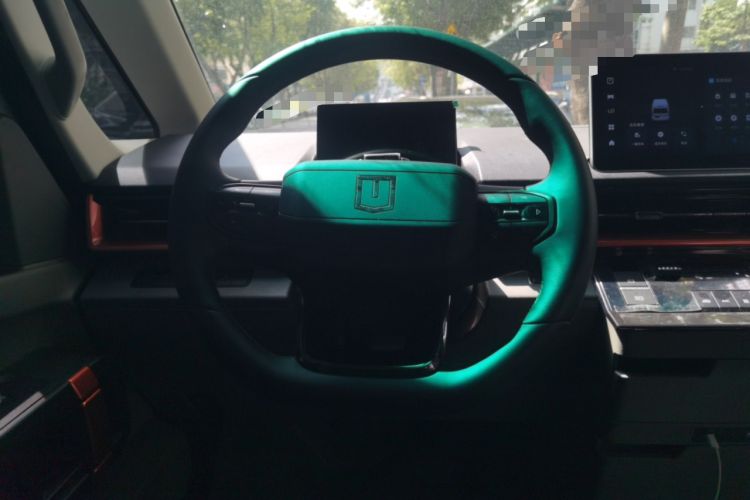 Used Farizon Super VAN 2024 Zhifu Edition Mid-Drive Mid-Roof 66 kWh
