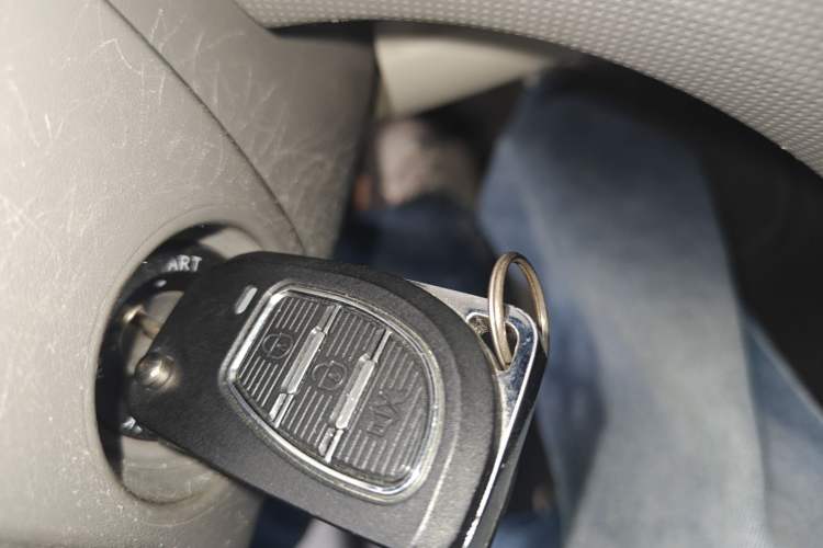 Used Chevrolet Sail 2010 Sedan 1.4L Manual Ideal Edition
