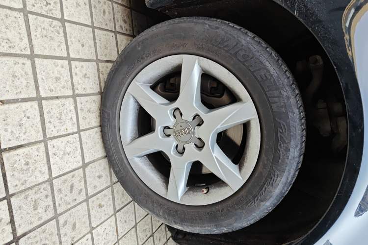 Used Audi A6L 2011 2.0 TFSI Automatic Standard Edition
