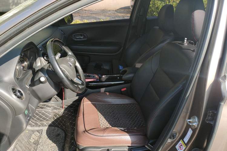 Used Honda XR-V 2015 1.8L VTi CVT Luxury Edition Left Front Seat