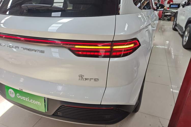 Used BYD Song Pro New Energy 2024 HONOR Edition DM-i 71KM Navigation Model