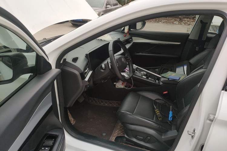 Used MG 5 Scorpio 2022 1.5T Luxury Edition Driver Seat