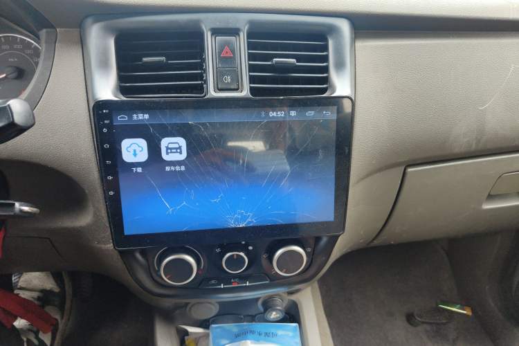 Used Wuling Rongguang V 2016 1.5L Standard Version
