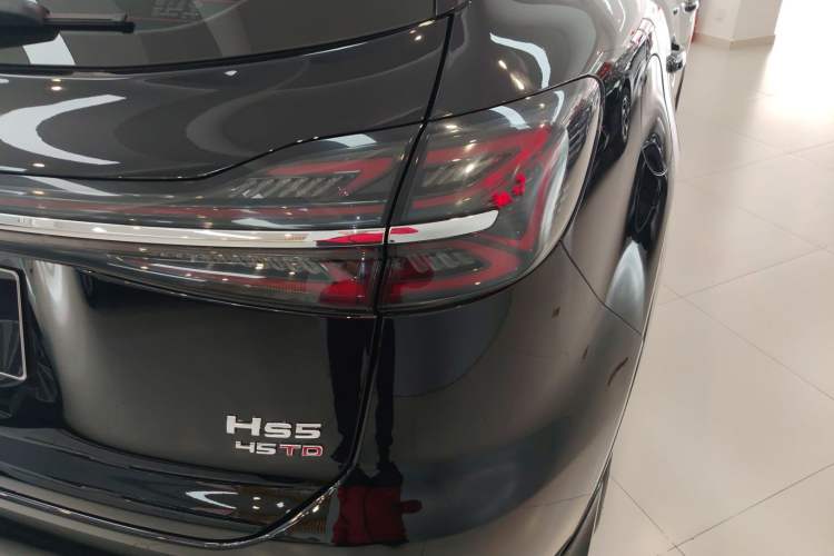 Used Hongqi HS5 2023 2.0T Qixiang Pro Edition