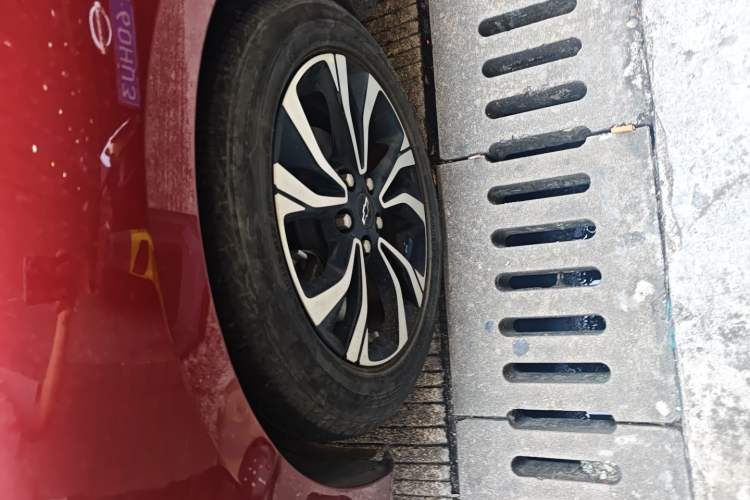 Used Chevrolet Monza 2022 Light Hybrid RS 330T Automatic Comfort Edition Exterior 4