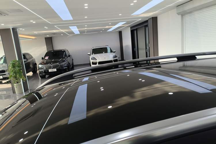 Used Mercedes-Benz GLC 2025 Facelift GLC 260 L 4MATIC Luxury Edition
