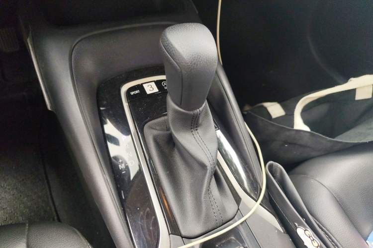 Used Toyota Corolla 2019 1.2T S-CVT GL-i Elite Edition Gear Lever