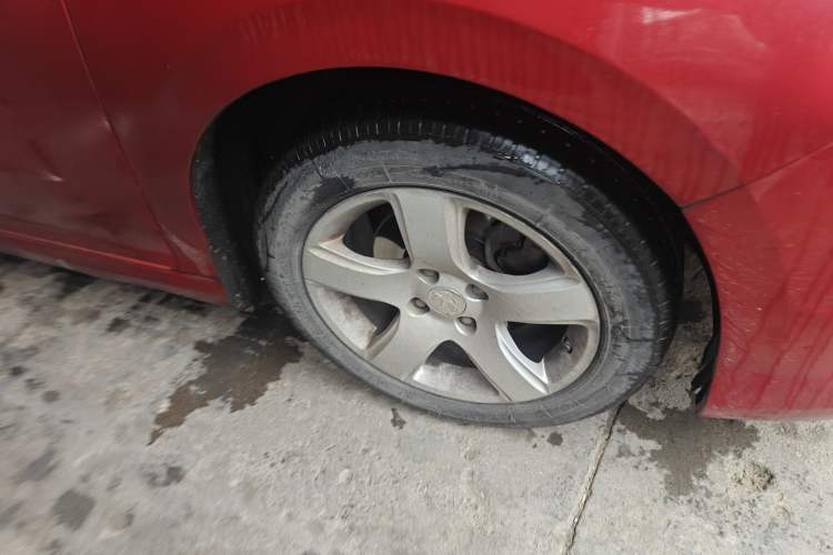 Used Peugeot 308 2014 Enjoy Edition Classic 1.6L Manual YouShang Model Right Front Wheel Hub