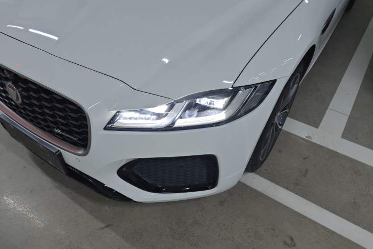 Used Jaguar XFL 2023 XFL 2.0T P250 Two-Wheel-Drive Elite Sport Edition