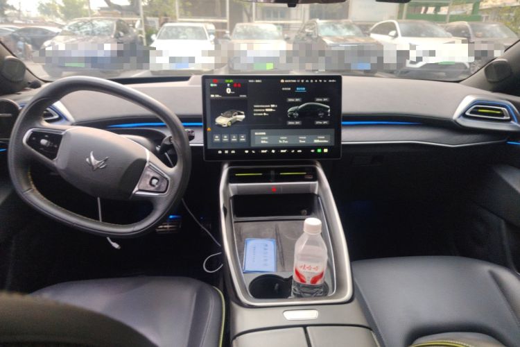 Used ARCFOX Alpha S5 2024 560MAX 185kW Center Console