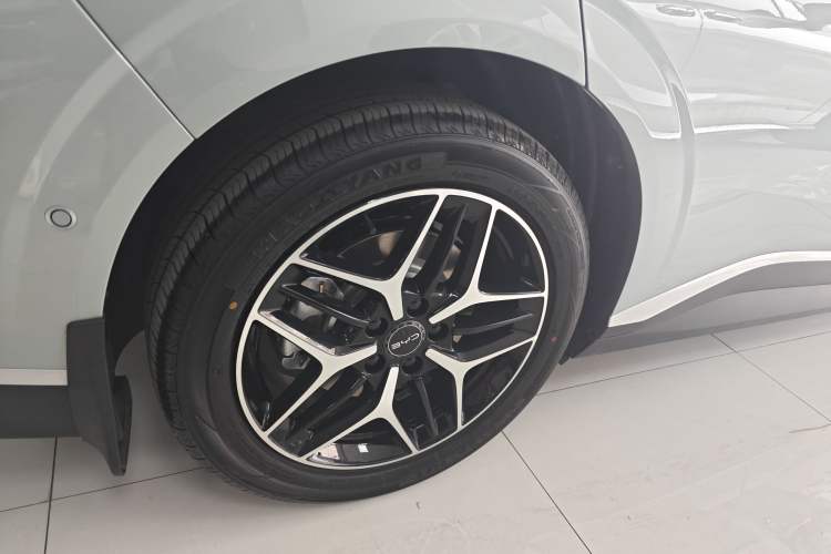 Used BYD Seal 06 New Energy 2025 EV 545KM Flagship Edition Exterior 5