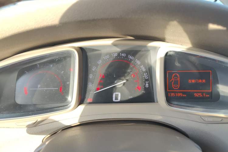 Used DS 5LS 2014 1.6T Luxury Edition THP160
