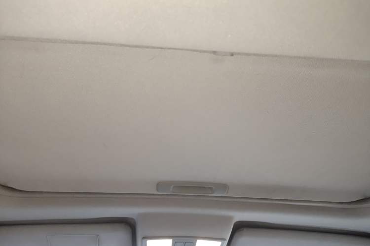 Used Bestune X80 2013 2.0L automatic comfort version
