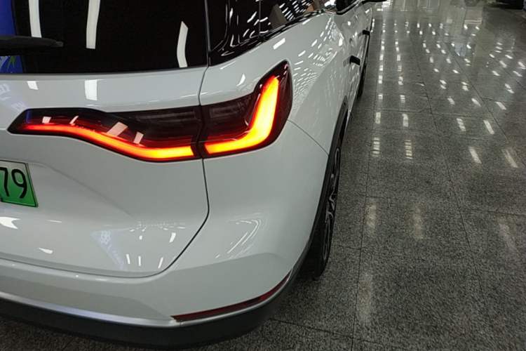 Used Nio ES8 2020 415 km Range 7-Seater Version

