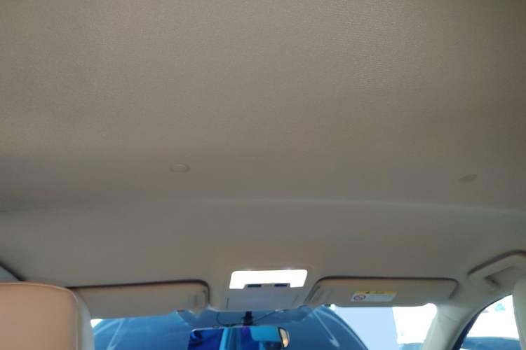 Used Toyota Highlander 2015 2.0T Four-Wheel Drive Elite Edition 7-Seater Headliner