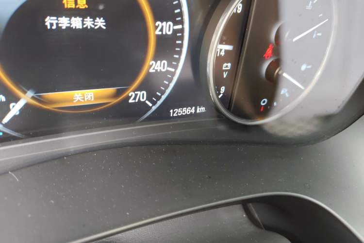 Used Buick LaCrosse 2016 28T Luxury Version
