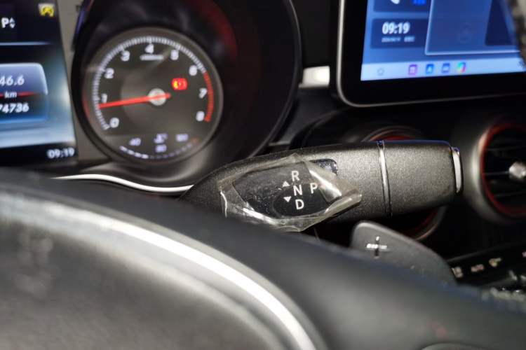 Used Mercedes-Benz C-Class 2015 C 200 station wagon
