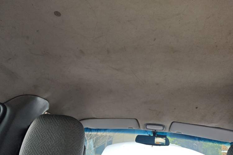 Used JAC Group Refine 2011 2.0L Shuttle Gasoline Standard Edition HFC4GA3
