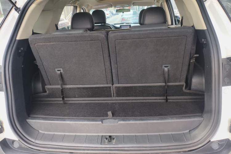 Used Dongfeng Fengon S560 2022 1.5T CVT Elite Version Trunk