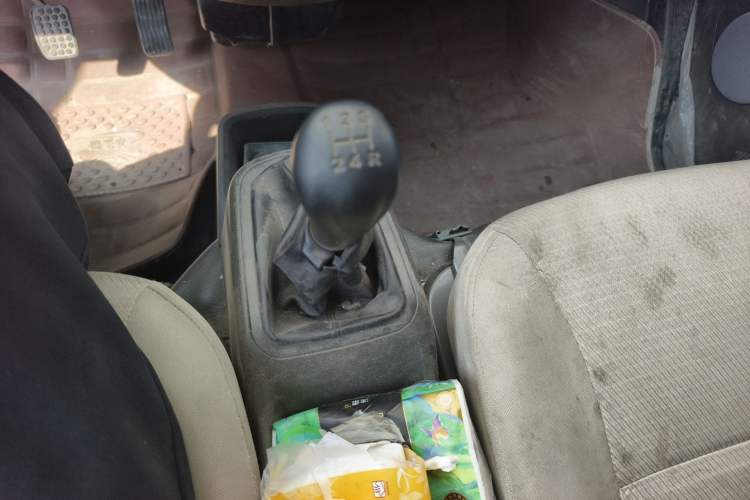 Used Wuling Rongguang S 2021 1.2L Base Model 7-Seater LSI
