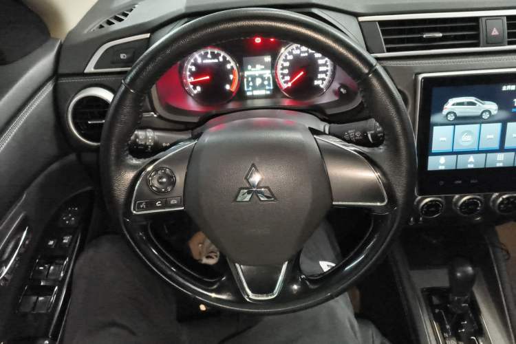 Used Mitsubishi ASX 2020 2.0L CVT Smart Edition
