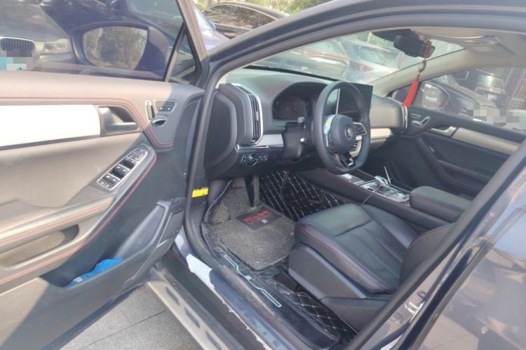 Used BYD Tang New Energy 2018 DM 2.0T All-Wheel Drive Smart Connect Advanced Model 7 Seats China V Emission Standard
