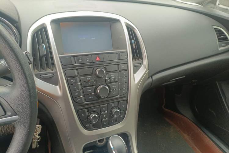 Used Buick GT 2014 XT 1.6L Automatic Fashion Edition
