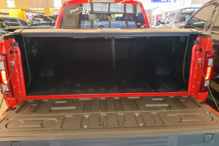Used Ford F-150 Raptor 2023 3.5T Raptor Trunk