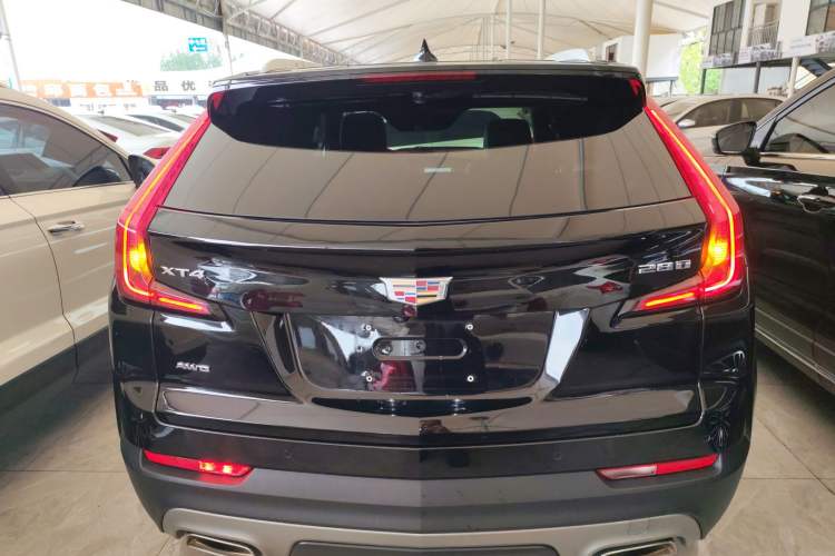 Used Cadillac XT4 2021 28T Two-Wheel Drive Leading Version