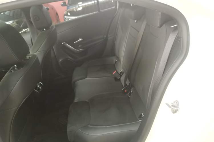 Used Mercedes-Benz A-Class 2021 A 200 L Sport Sedan Fashion Model Left Rear Seat
