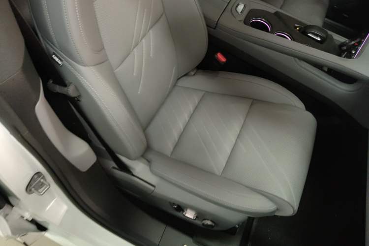 Used Zeekr 001 2025 WE Edition 95 kWh All-Wheel Drive
