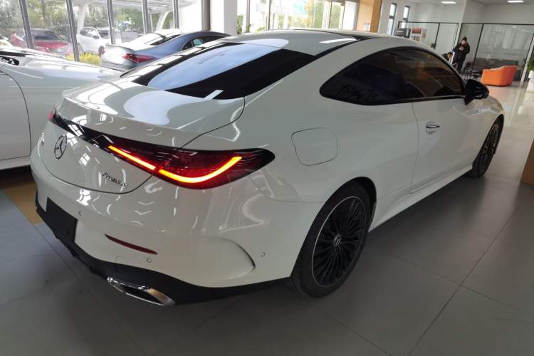 Used Mercedes-Benz CLE 2024 CLE 300 4MATIC Luxury Coupe