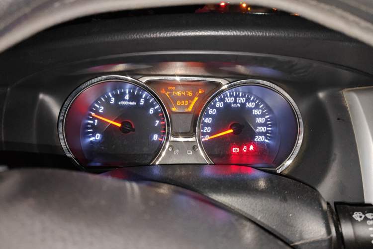 Used Nissan Livina 2015 1.6XE Manual Comfort Edition
