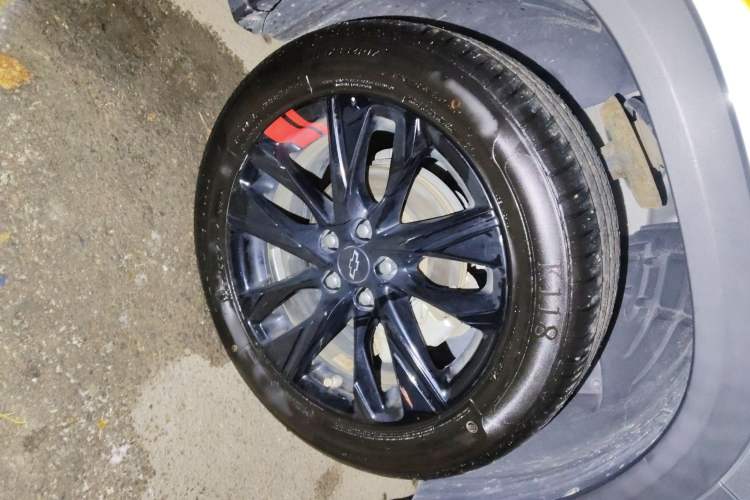 Used Chevrolet Trax 2019 Redline 325T Automatic Fun Edition China VI Standard