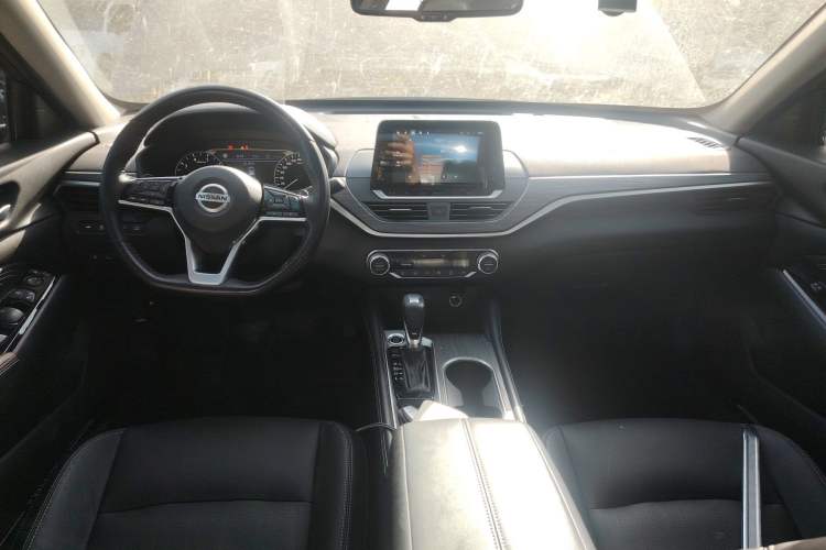 Used Nissan Teana 2021 2.0T XL Upper AD1 Smart Navigation Edition
