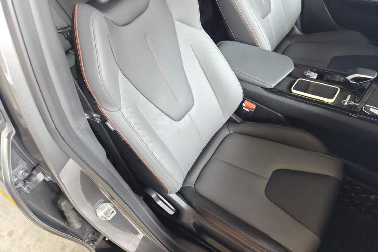 Used Geely Auto Emgrand X7 Sport 2023 Boyue COOL 1.5TD Smart Model Right Front Seat