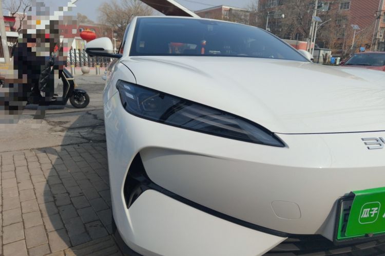 Used BYD e7 2025 Model 520 Smart Travel Edition
