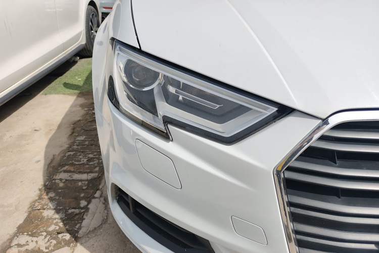 Used Audi A3 2018 30th Anniversary Edition Limousine 35 TFSI Ambition Model Right Front Headlight