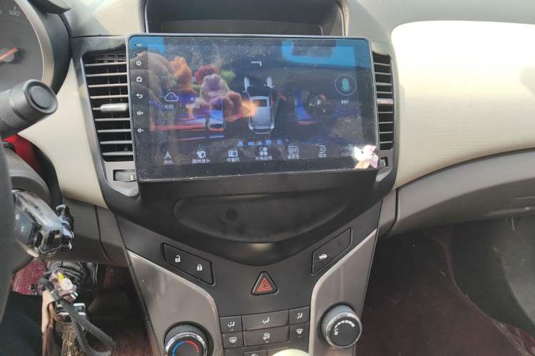 Used Chevrolet Cruze 2015 1.5L Classic SE AT Audio And AC Panel