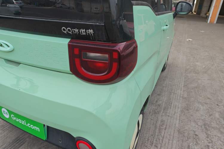 Used Chery QQ Ice Cream 2022 170km Sundae Phosphate Lithium-Ion