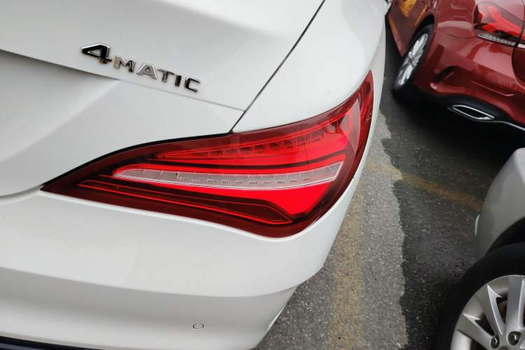 Used Mercedes-Benz CLA 2018 CLA 220 4MATIC
