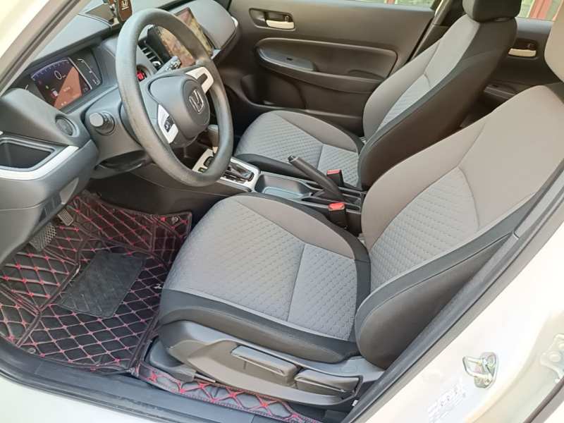 Used Honda Fit 2021 1.5L CVT Trend Edition — 14
