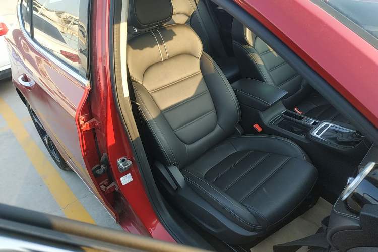 Used MG 6 2017 20T Automatic Luxury Smart Connect Version China V Standard