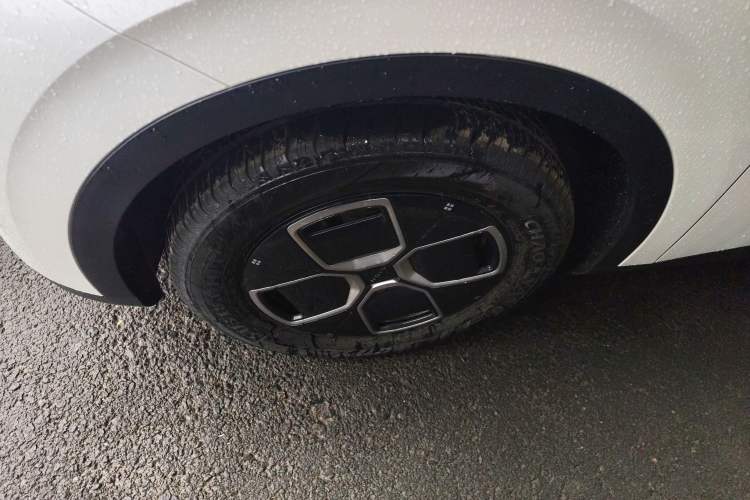 Used AION UT 2025 330 Starlight Edition
