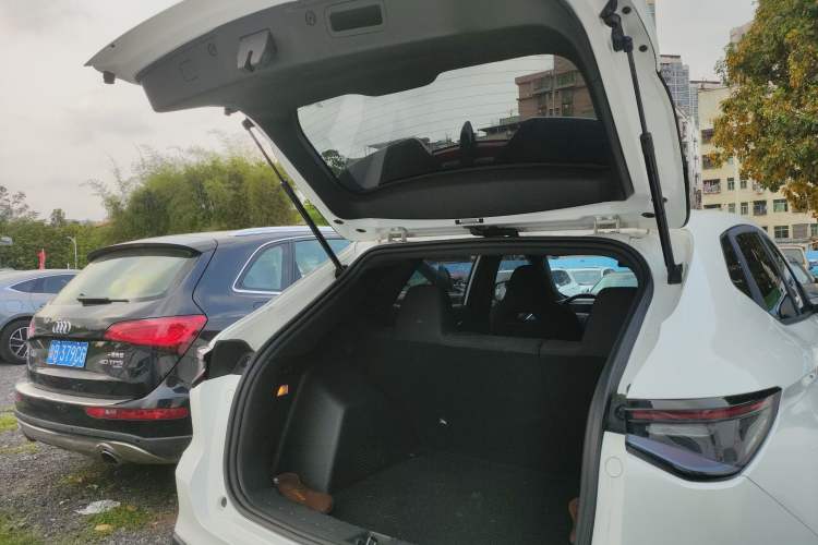 Used CHANGAN X5 PLUS 2024 1.5T DCT Enjoyment Version Trunk