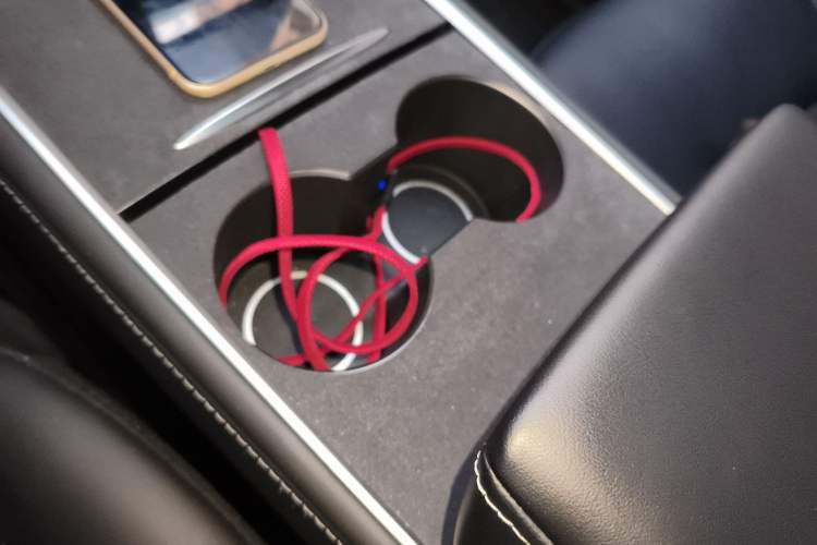 Used Tesla Model Y 2023 Rear-Wheel-Drive Version