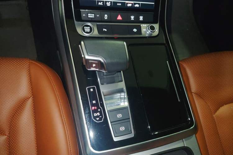 Used Audi Q7 2021 2.0T Standard Version European Specification