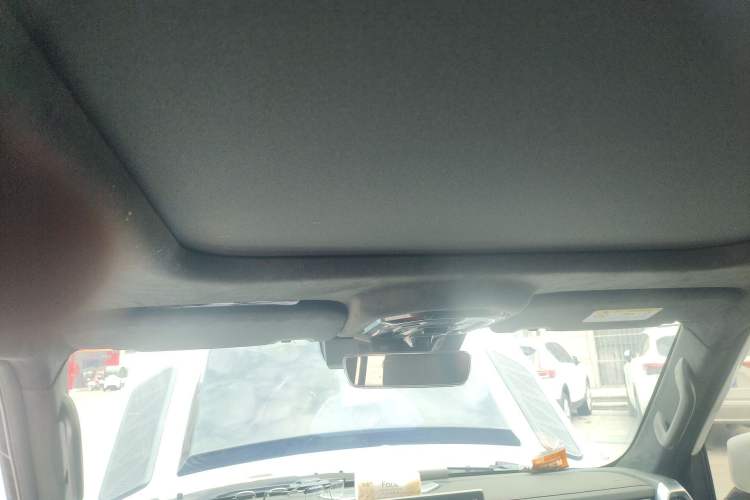 Used JETOUR Traveler 2023 2.0T All-Wheel-Drive Crosser Headliner