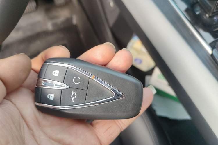 Used CHANGAN CS75 PLUS 2025 Model, 3rd Generation Champion Edition 1.5T Jinghang Version