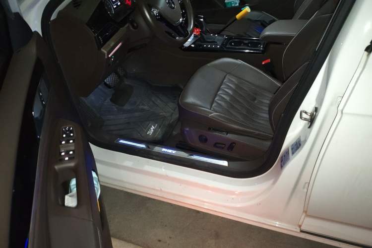 Used Volkswagen Passat New Energy 2019 430 PHEV Hybrid Luxury Edition
